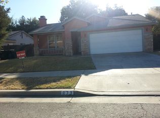 673 N Sacramento St, Tulare, CA 93274