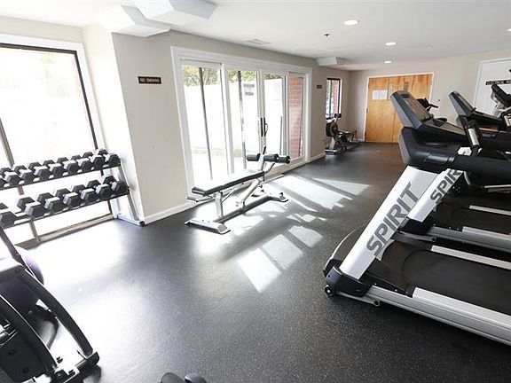 5th image of 30 Revere Beach Pkwy APT 509