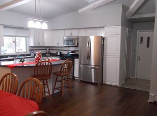 305 Nebraska Dr, Goshen, IN 46526