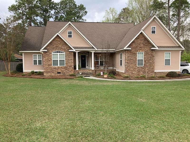 1st image of 4405 Forest Lake Dr