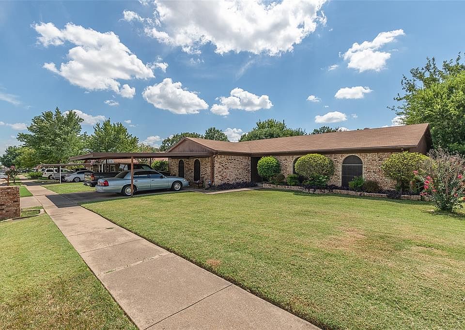 1st image of 604 Rockledge Dr