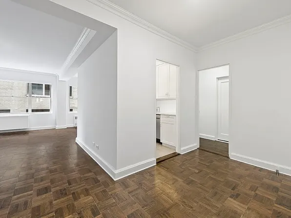 136 E 55th St, New York, NY