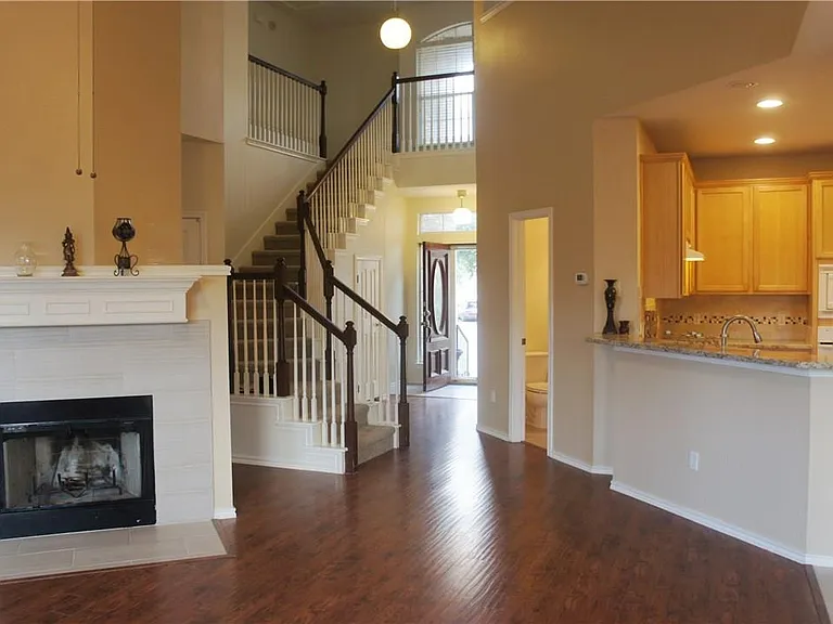 13632 Campesina Dr — Photo 3