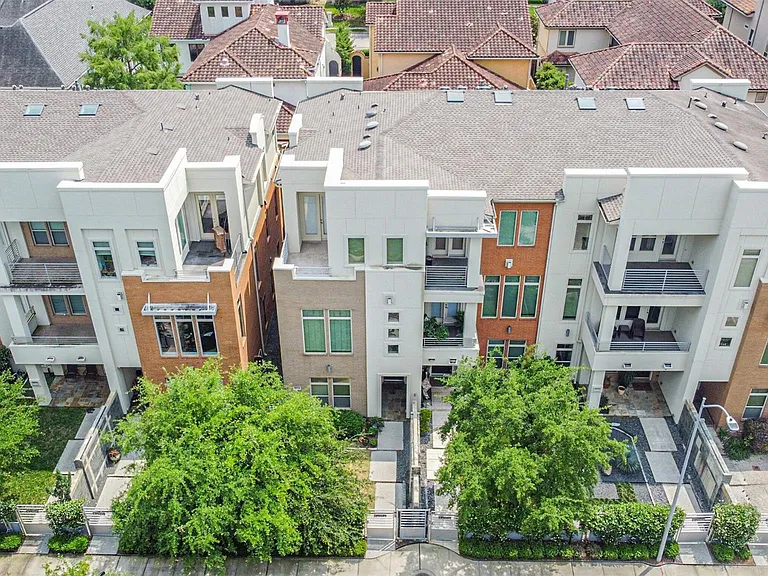 5425A Hidalgo St — Photo 46