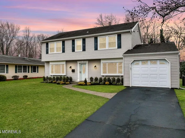 56 Idlewild Lane, Aberdeen, NJ 07747