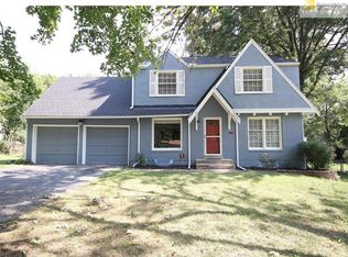 7931 Kenwood Ave, Kansas City, MO 64131