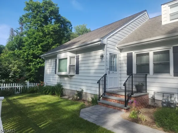 18B Red Barn Ln #2, West Milford, NJ 07480