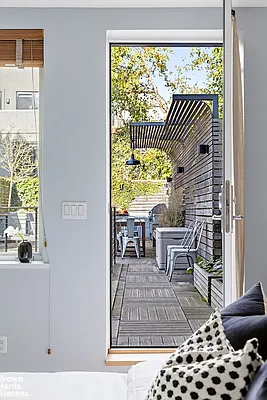 Rented by Brown Harris Stevens | media 35