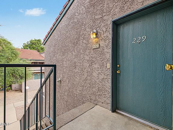 2nd image of 623 W GUADALUPE Road #229