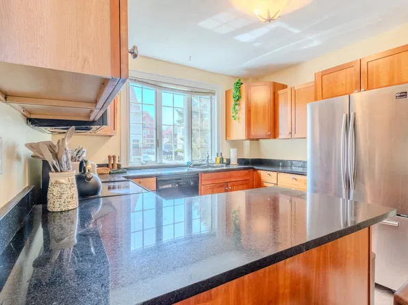 19 Albion St #2, Somerville, MA 02143