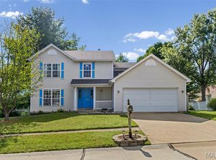 204 Boulder Point Dr, Saint Peters, MO 63376