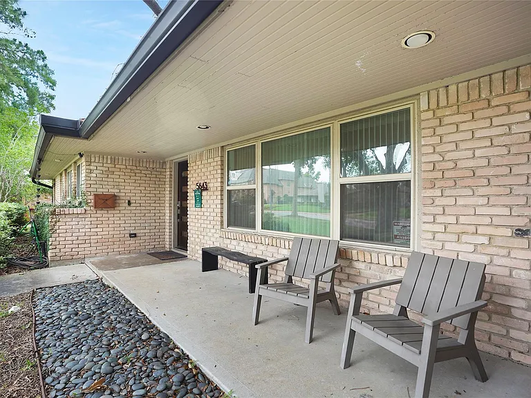 5643 Terwilliger Way — Photo 29