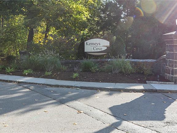 2nd image of 512 Kemeys Cove Ave