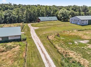 1826 Green Ln, Winterset, IA 50273