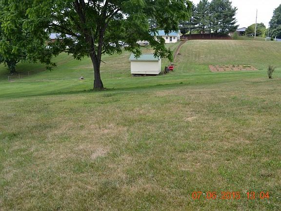 3rd image of 361 Morningside Dr NE