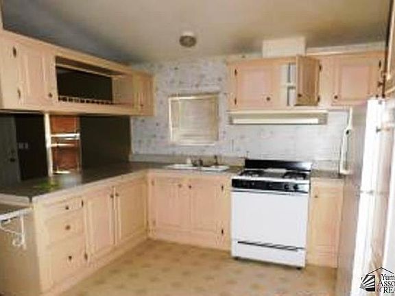 4th image of 209 E Las Praderas St