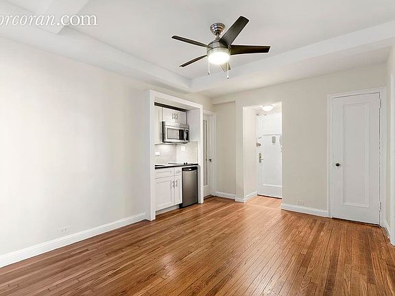 4th image of 25 Tudor City Pl APT 1718