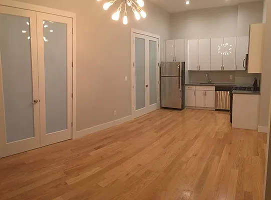 Rented by Mason Group LLC | media 16