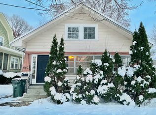 640 S Spencer St, Aurora, IL 60505