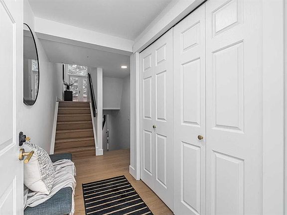 4th image of 357 SW Point McKay Gdns NW