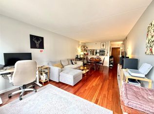 4 Martine Ave APT 203, White Plains, NY 10606