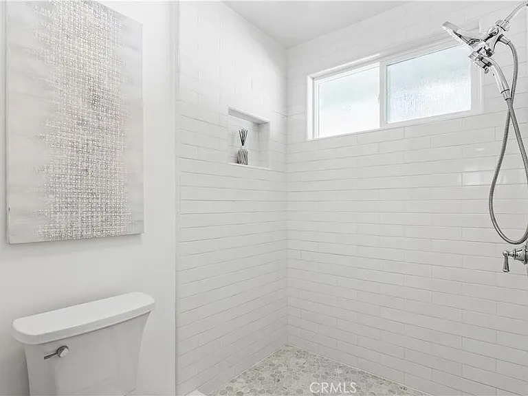 8803 Jaylee Dr — Photo 8