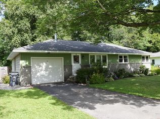 16 Diamond Ave, Troy, NY 12180