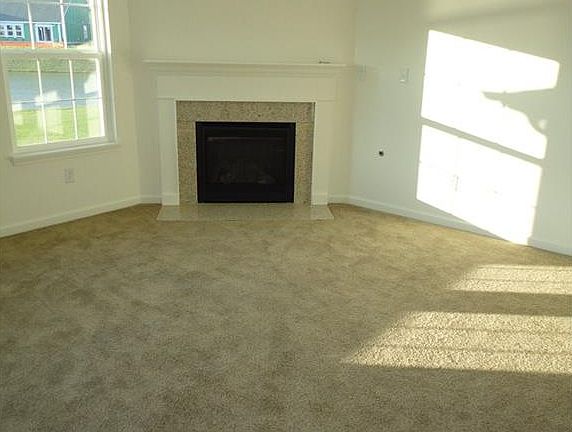 3rd image of 1858 Wedgewood Pl