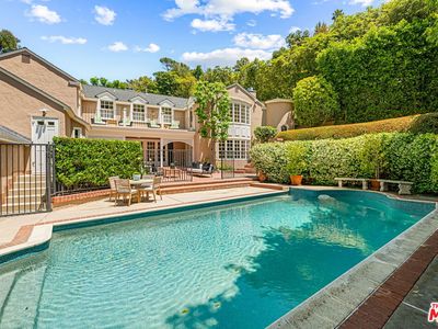 1376 San Ysidro Dr, Beverly Hills, CA, 90210