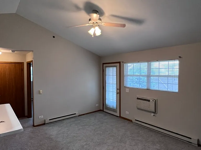 340 Cunat Blvd — Photo 7