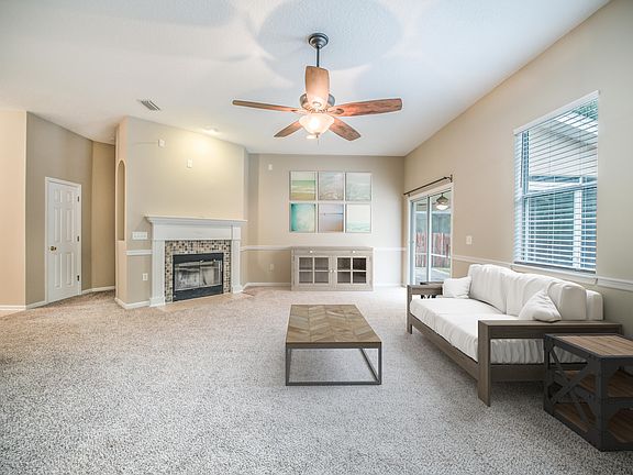 2nd image of 3275 Warnell Dr