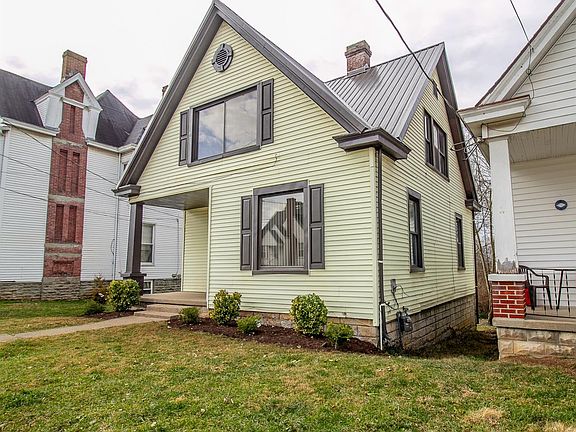 2nd image of 821 Walker Ave