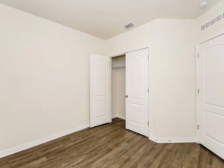 48 Center Grande Rd — Photo 9