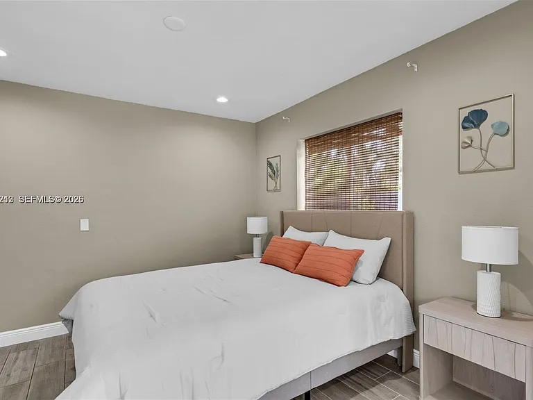 1540 SE 23rd Ave — Photo 15