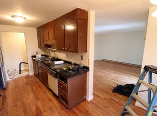 64 Maple St APT 2, Marlborough, MA 01752