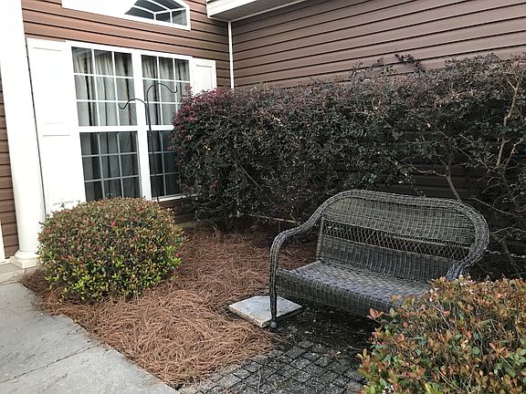 3rd image of 323 Flowing Meadows Dr