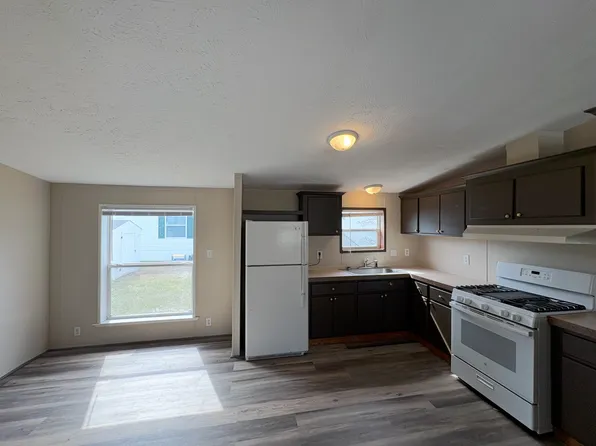 247 Laurel Leah, Oxford, MI 48371