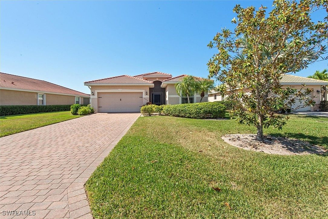 3230 Magnolia Landing Ln