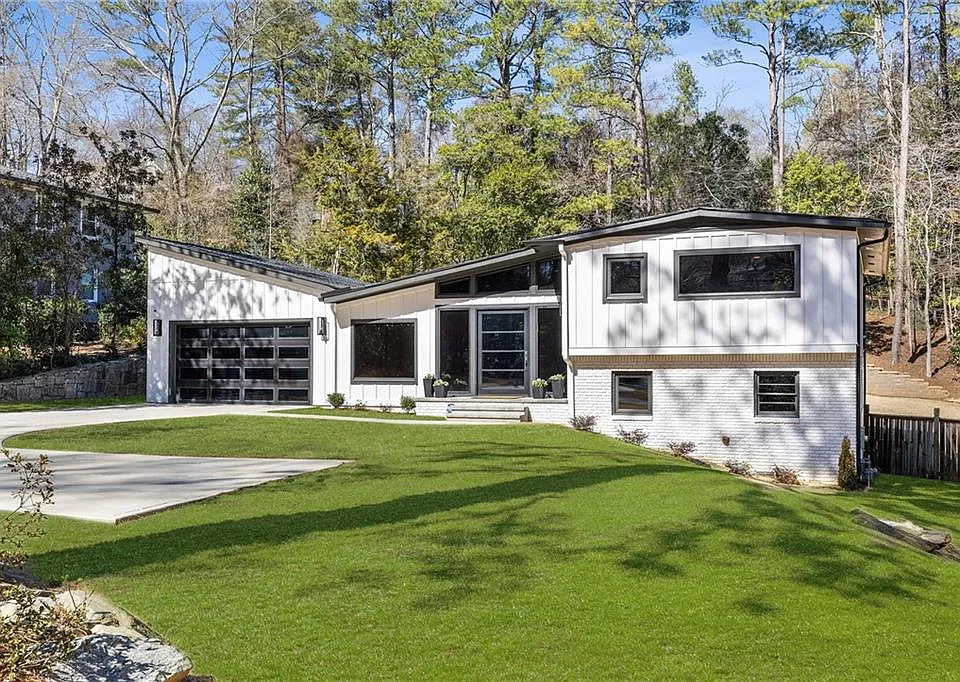 4217 Paces Ferry Rd SE