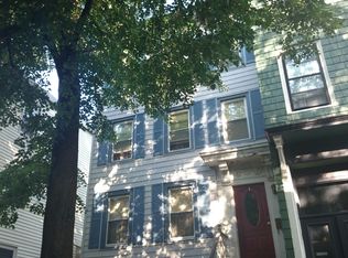 54 Elm St, Charlestown, MA 02129