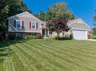 4715 Hidden Highland Dr NE, Rockford, MI 49341