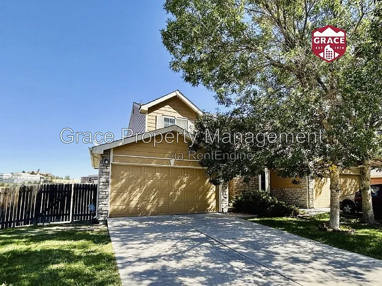 424 W 91st Cir — Photo 1