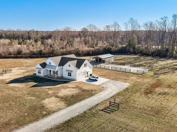 4937 Nc 222, Fountain, NC 27829