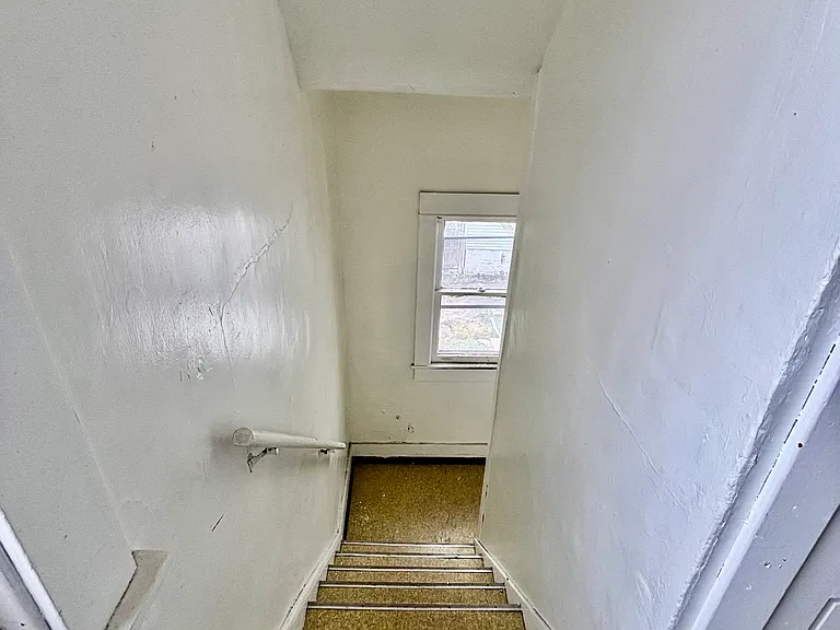 2445 Bailey Ave #2 — Photo 14