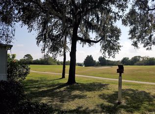 2216 Pier Dr, Ruskin, FL 33570