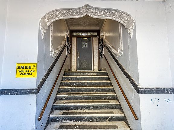 5th image of 312 Lake Ave