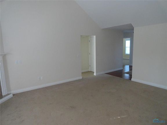 3rd image of 8453 Birchwood Ln
