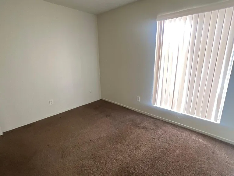 3317 N Pleasant Ave #201 — Photo 11