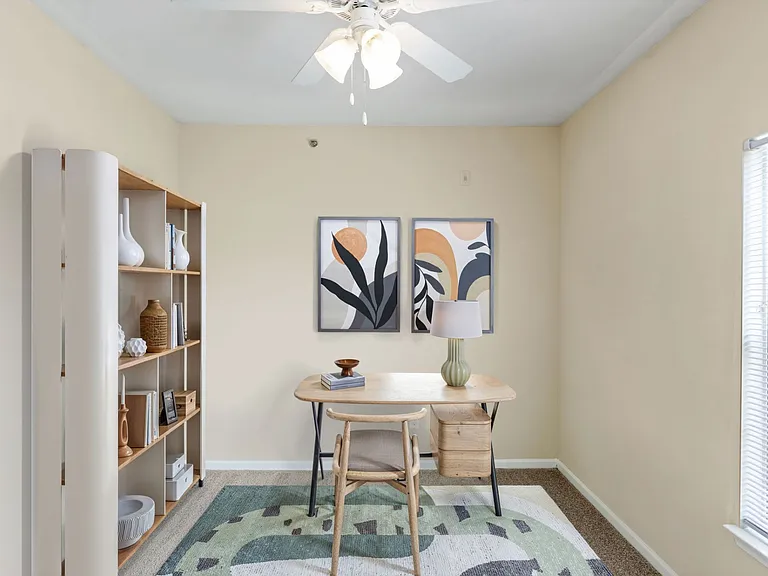 Summit - 3 Bed / 2 Bath - 1,330 Sq.Ft.