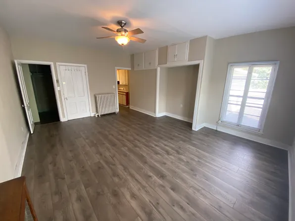 221 8th St S APT 4, La Crosse, WI 54601